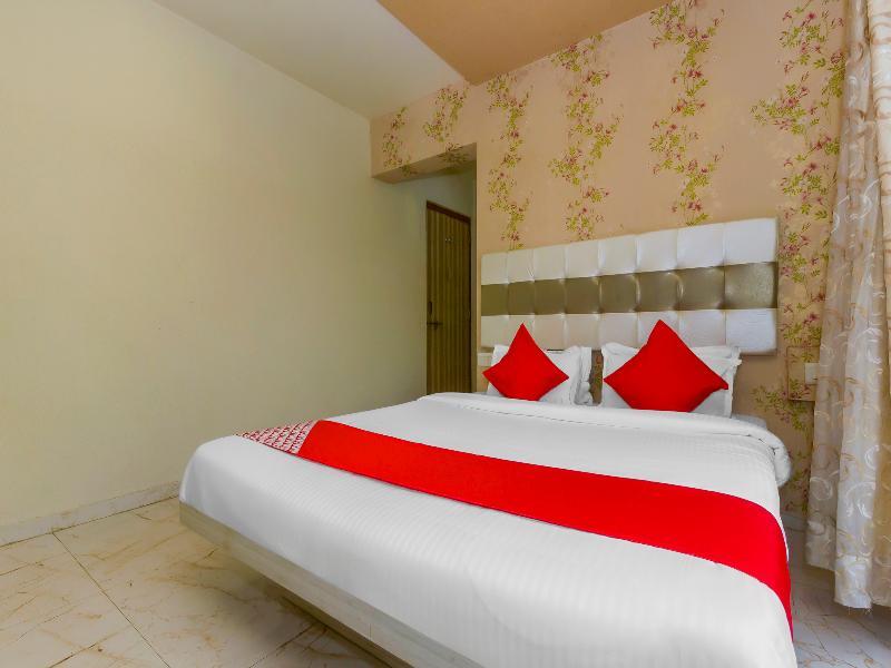 Oyo 22375 Hotel Shree Sai Prasad Karjat Eksteriør bilde
